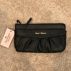 Juicy Couture Clutch, black.